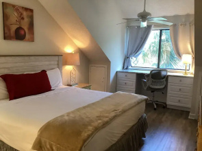 8i Richmond Park 2 Bedroom Villa