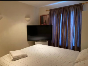 Double Bedroom with PT/B