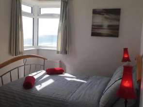 Clifftop Apartment