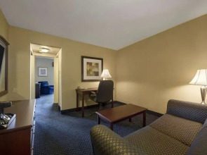 Ramada Jordan/Beacon Harbourside Resort