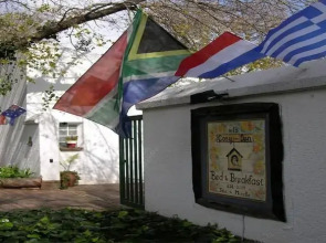 Cosy Den B&B Luxury Guest House Style