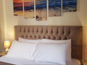 City's Center Lux. Apt.Up 4 persons and BBQ