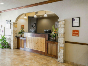 Sleep Inn & Suites Gonzales near Palmetto State Park