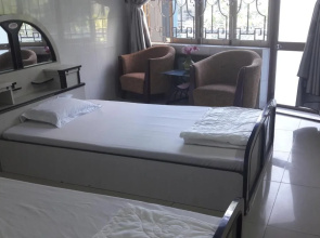 Nhu Y Hotel