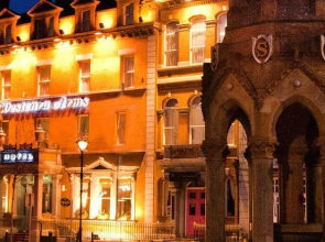Westenra Arms Hotel