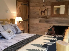 Oak ridge cabin