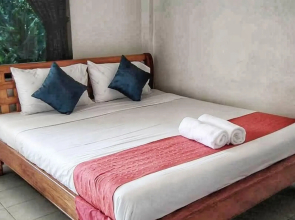 Pechmaneekan Beach Resort