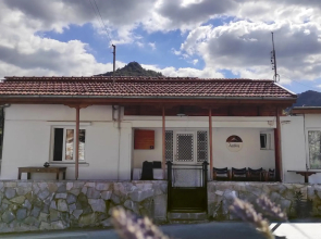 Laoni Guest House in Moutoullas, Marathasa