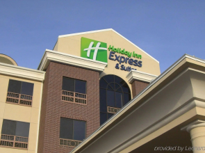 Holiday Inn Express Hotel & Suites St. Robert by IHG
