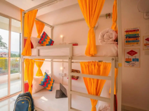 goSTOPS Goa Baga - Hostel
