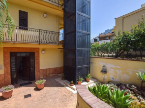 Stunning Apartment in Termini Imerese With Outdoor Swimming Pool, Wifi and 1 Bedrooms