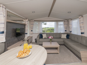 Suncrest Plus Caravan by Belvilla
