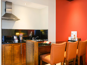 J5 Rimal Hotel Apartments