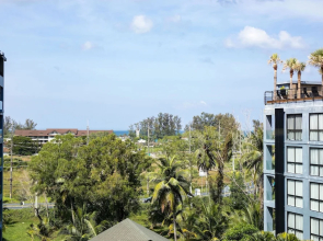 Tropical Sea View Suite B608 at Citygate