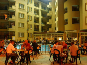Kleopatra Royal Palm Hotel