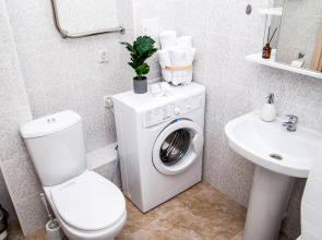 Апартаменты на улице Еремеева 38