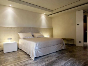 Отель Romano House