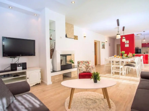 Villa Maruncela with sea and island views, 5 bedrooms, private pool, gym