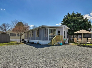 Pool Access: Dog-friendly Ocean Pines Home