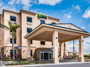 Holiday Inn Express & Suites Boynton Beach West by IHG