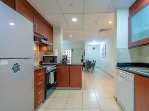 Marco Polo - Elegant & Cozy Apt Close to the Beach & JBR Walk