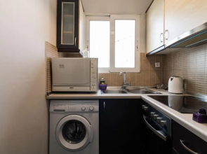 An Adorable Apartment in Athens