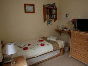 Two Hoots Bed and Breakfast
