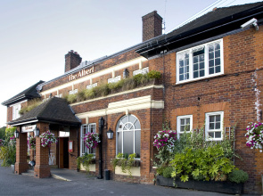 Premier Inn Colchester Cowdray Avenue A133