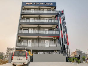 Oyo Townhouse 222 Sec 52, Gurgaon