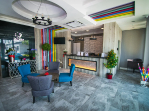 Indra Hotel - Boutique Suites