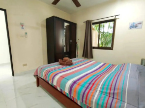 CORNER VILLA - PATTAYA HOLIDAY HOUSE WALKING STREET 4 bedrooms