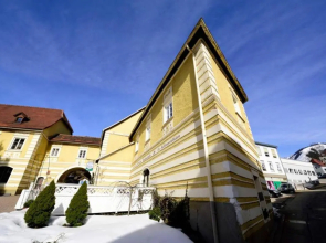 Barbara Residenz / Apartment Clematis