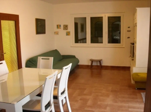 Jaroje - 80m From the Beach With Parking - H