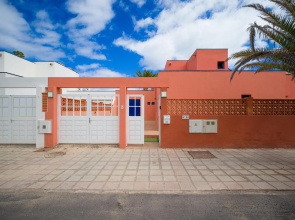 Villa Long Beach