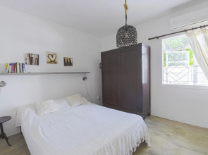 La Case Creole Beachfront Villa by StayMauritius