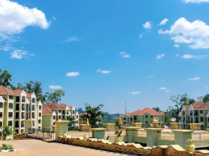 Laburnam Courts Four Bedroom Apartments