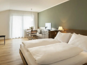Paulus Apartments