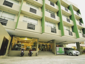 88 Courtyard Hotel