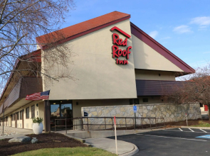 Red Roof Inn Enfield