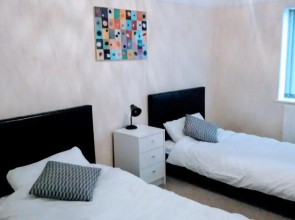 Marine Lake apartment