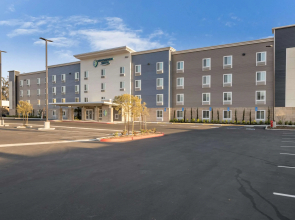 WoodSpring Suites Colton