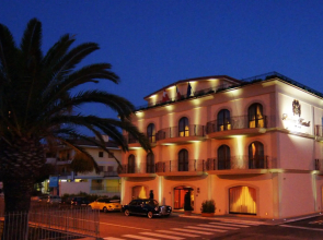 Bräm Hotel
