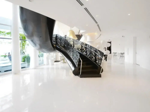 Miami World Rental - Mondrian 608