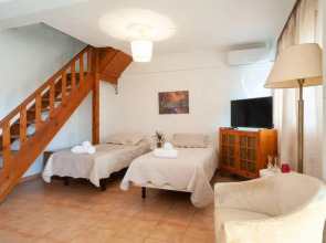 Apostolos apartment with attic