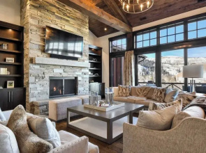 Ski-in Ski-out Deer Valley Hot Tub, Fire Pit, Views Silver Sun by Avantstay
