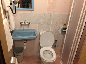 Istanbul Paris Hotel & Hostel