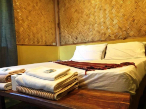 Garden Bay Beach Resort El Nido