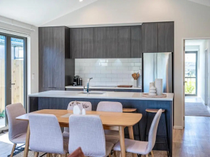 Riverslea Mountain Views