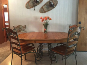 Sleep 6 - 8 in Tahoe Park! Great Value & Location!