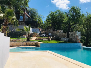 Kale Lodge - Adults Only